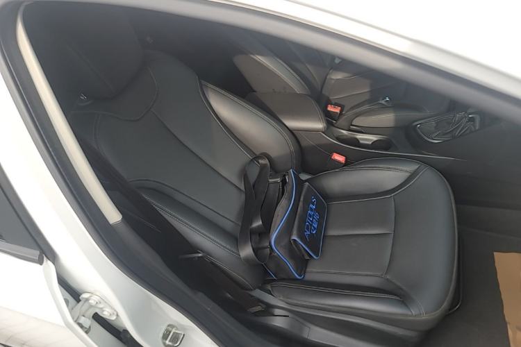 Used Buick GT 2021 Revised Version Flagship 1.5L Automatic Elite Edition Right Front Seat