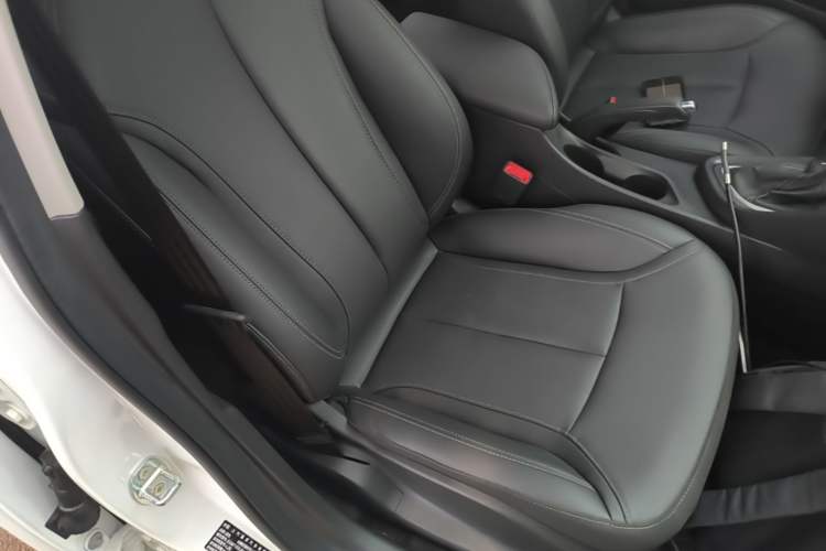 Used Buick GT 2021 Revised Version Flagship 1.5L Automatic Elite Edition Right Front Seat