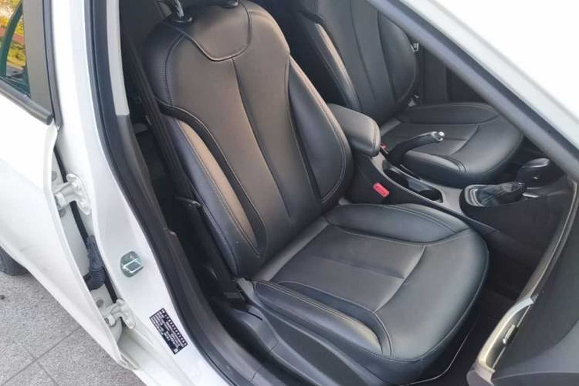 Used Buick GT 2021 Revised Version Flagship 1.5L Automatic Elite Edition Right Front Seat