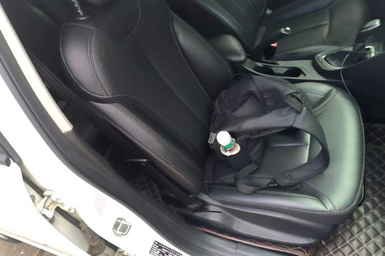 Used Buick GT 2021 Revised Version Flagship 1.5L Automatic Elite Edition Right Front Seat