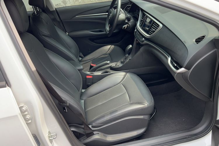 Used Buick GT 2021 Revised Version Flagship 1.5L Automatic Elite Edition Right Front Seat