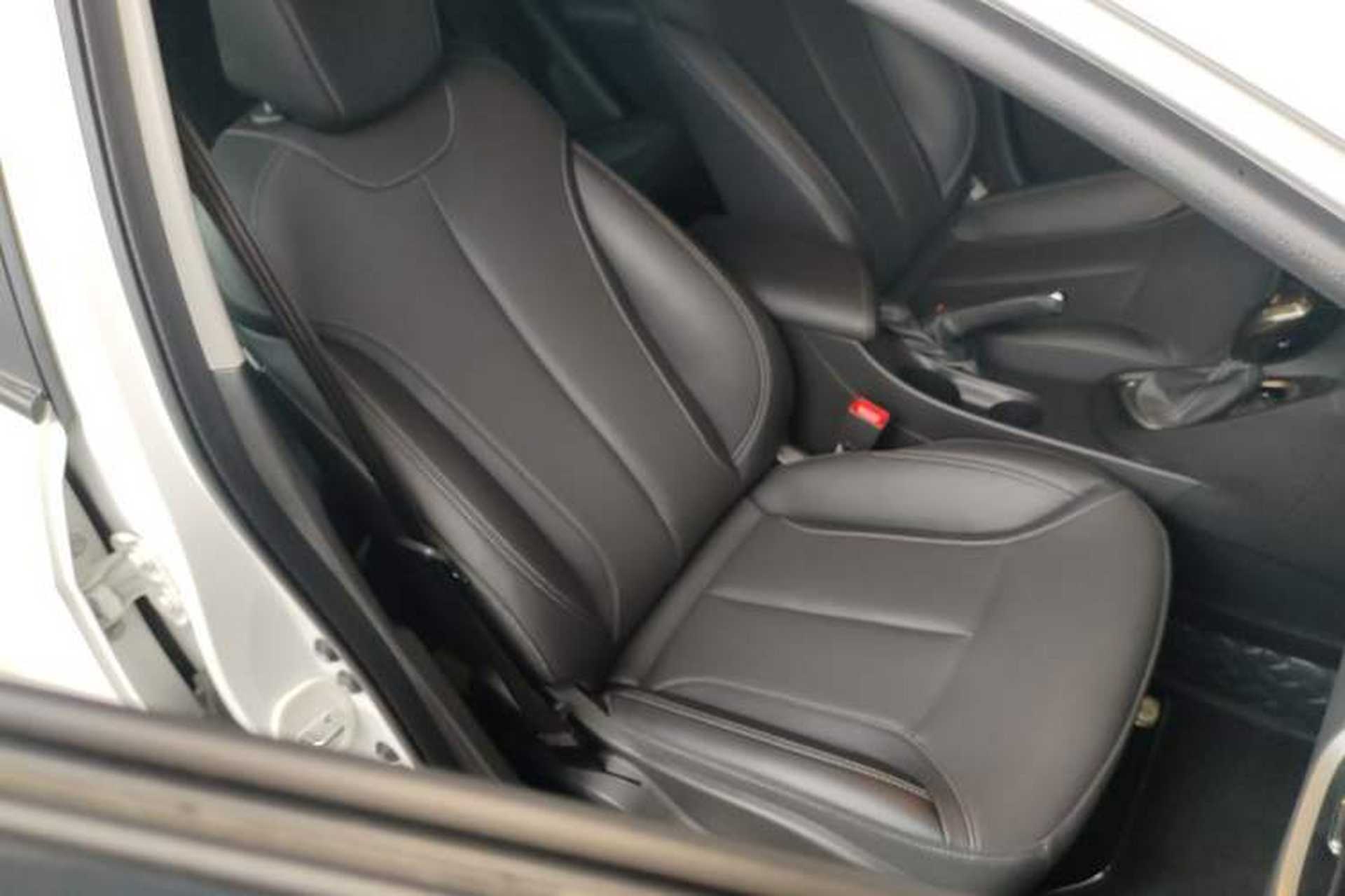 Used Buick GT 2021 Revised Version Flagship 1.5L Automatic Elite Edition Right Front Seat