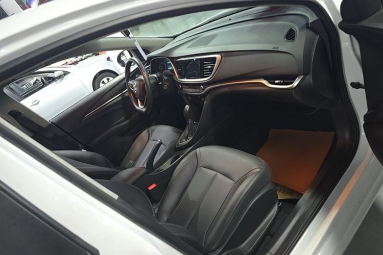 Used Buick GT 2021 Revised Version Flagship 1.5L Automatic Elite Edition Right Front Seat