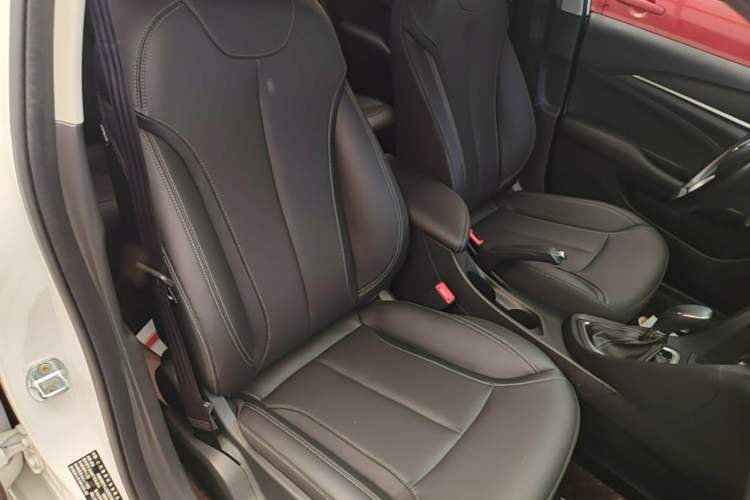 Used Buick GT 2021 Revised Version Flagship 1.5L Automatic Elite Edition Right Front Seat