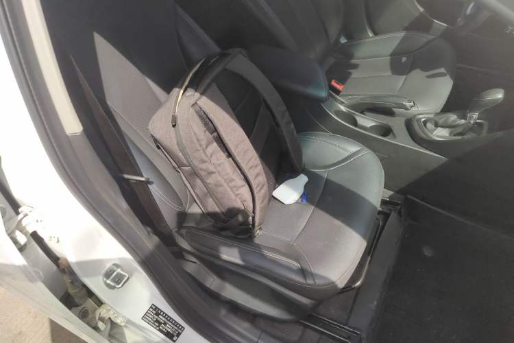Used Buick GT 2021 Revised Version Flagship 1.5L Automatic Elite Edition Right Front Seat