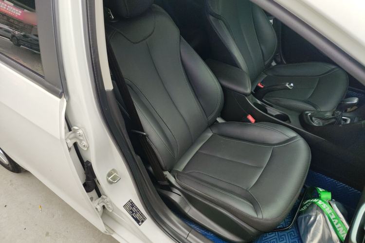 Used Buick GT 2021 Revised Version Flagship 1.5L Automatic Elite Edition Right Front Seat