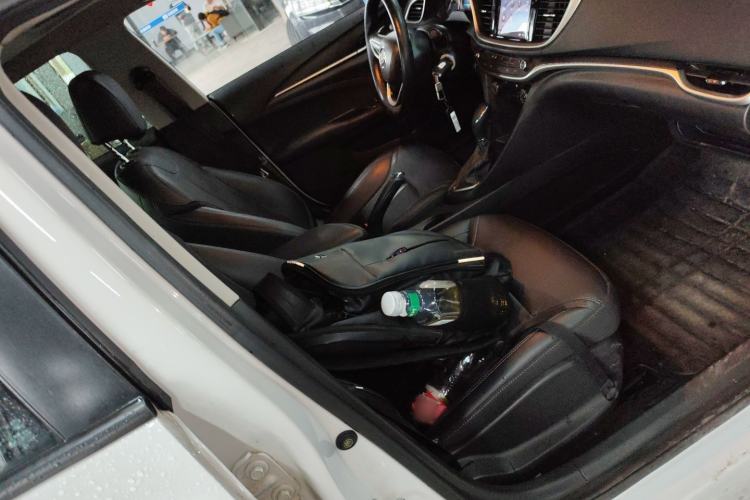 Used Buick GT 2021 Revised Version Flagship 1.5L Automatic Elite Edition Right Front Seat
