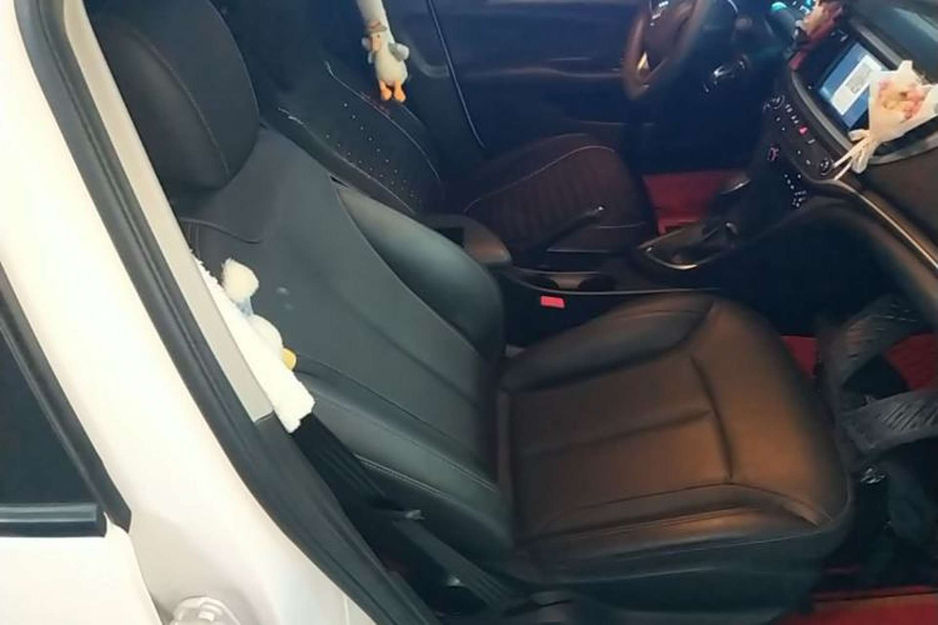 Used Buick GT 2021 Revised Version Flagship 1.5L Automatic Elite Edition Right Front Seat