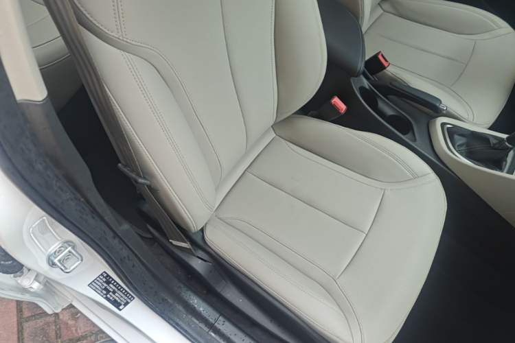 Used Buick GT 2021 Exemplar 1.5L Automatic Elite Version Right Front Seat
