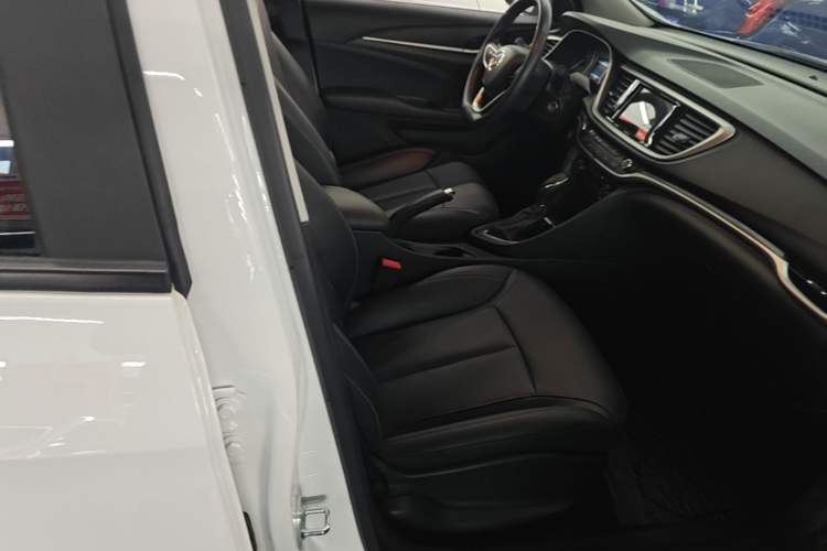 Used Buick GT 2021 Revised Version Flagship 1.5L Automatic Elite Edition Right Front Seat