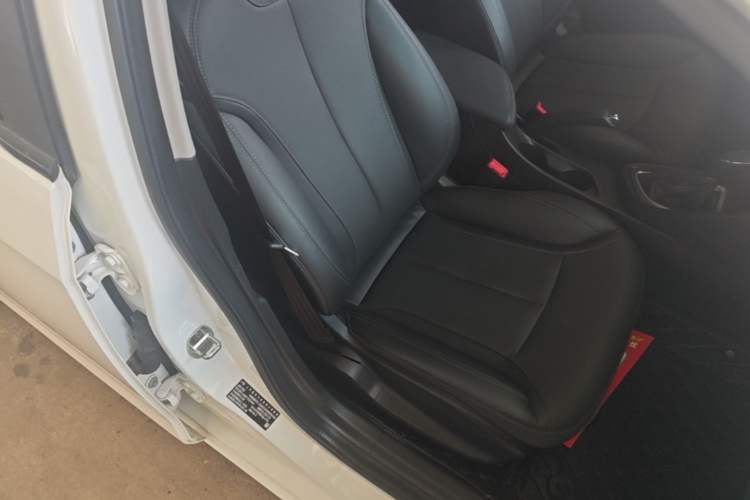 Used Buick GT 2021 Revised Version Flagship 1.5L Automatic Elite Edition Right Front Seat