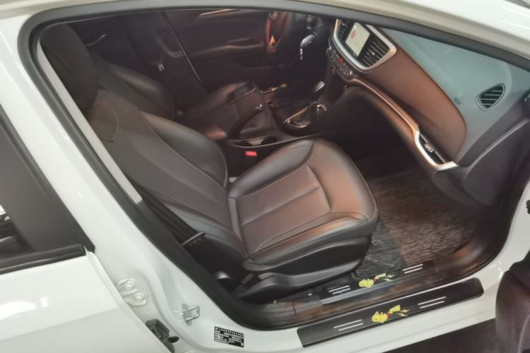 Used Buick GT 2021 Revised Version Flagship 1.5L Automatic Elite Edition Right Front Seat