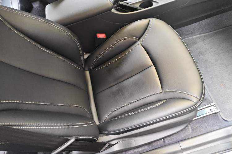 Used Buick GT 2021 Revised Version 1.3T Automatic Mild Hybrid Advanced Edition Right Front Seat