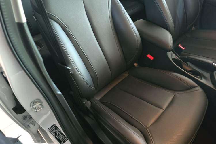 Used Buick GT 2021 Revised Version Flagship 1.5L Automatic Elite Edition Right Front Seat
