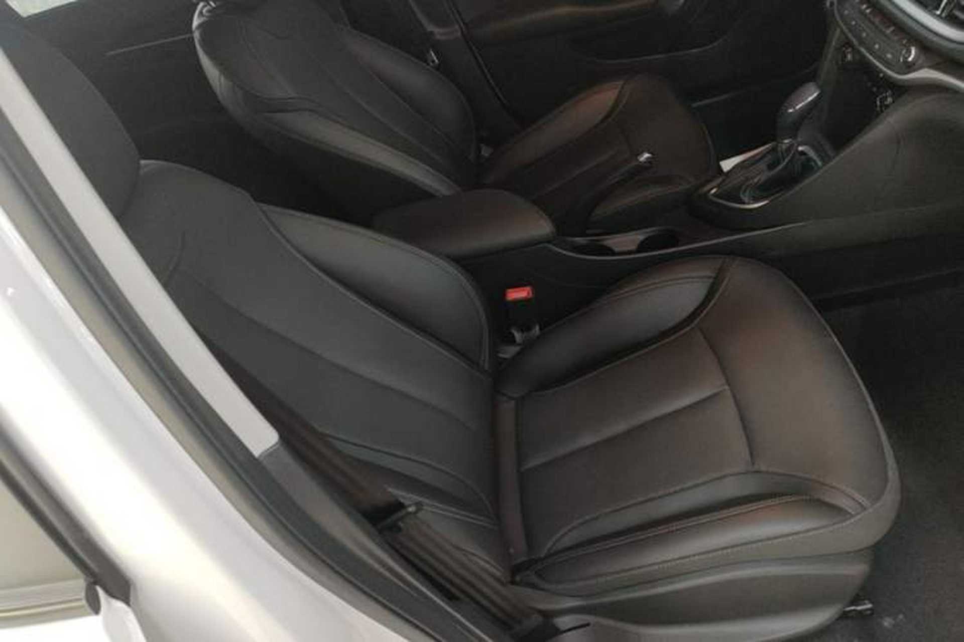 Used Buick GT 2021 Revised Version Flagship 1.5L Automatic Elite Edition Right Front Seat