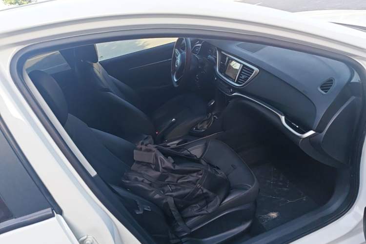 Used Buick GT 2021 Revised Version Flagship 1.5L Automatic Elite Edition Right Front Seat