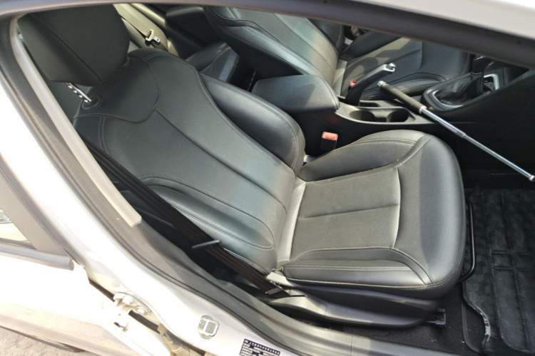 Used Buick GT 2021 Revised Version Flagship 1.5L Automatic Elite Edition Right Front Seat