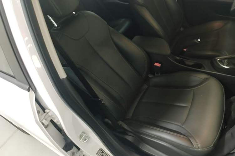 Used Buick GT 2021 Revised Version Flagship 1.5L Automatic Elite Edition Right Front Seat