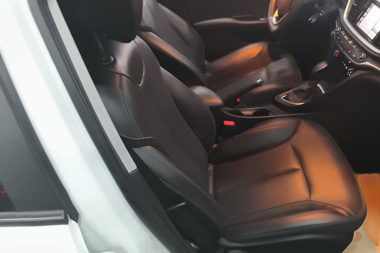 Used Buick GT 2021 Revised Version Flagship 1.5L Automatic Elite Edition Right Front Seat