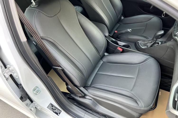 Used Buick GT 2021 Revised Version Flagship 1.5L Automatic Elite Edition Right Front Seat