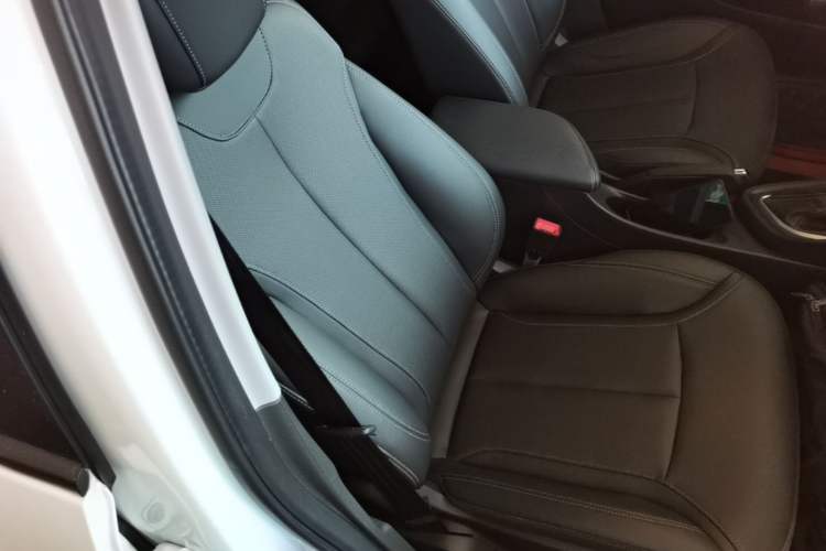 Used Buick GT 2021 Revised Version Flagship 1.5L Automatic Elite Edition Right Front Seat