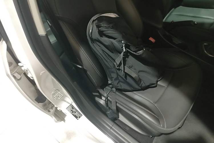 Used Buick GT 2021 1.3T Automatic Mild Hybrid Elite Version Right Front Seat