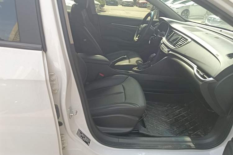 Used Buick GT 2021 Revised Version Flagship 1.5L Automatic Elite Edition Right Front Seat