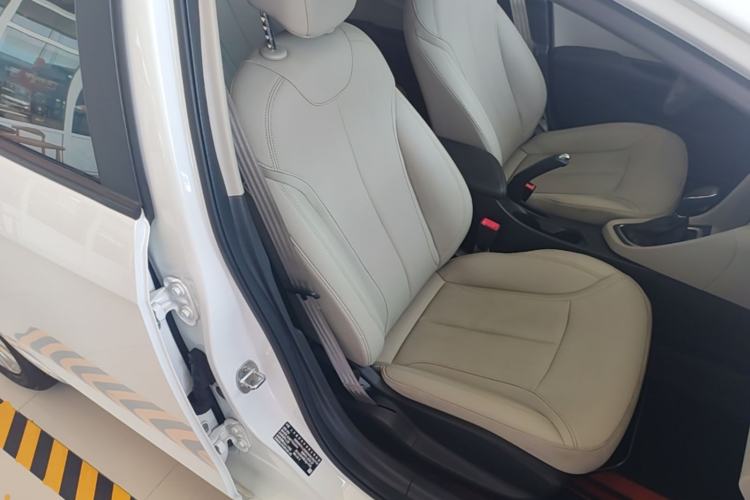 Used Buick GT 2021 Exemplar 1.5L Automatic Elite Version Right Front Seat
