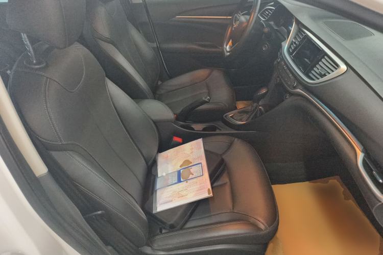 Used Buick GT 2021 Revised Version 1.3T Automatic Mild Hybrid Elite Edition Right Front Seat