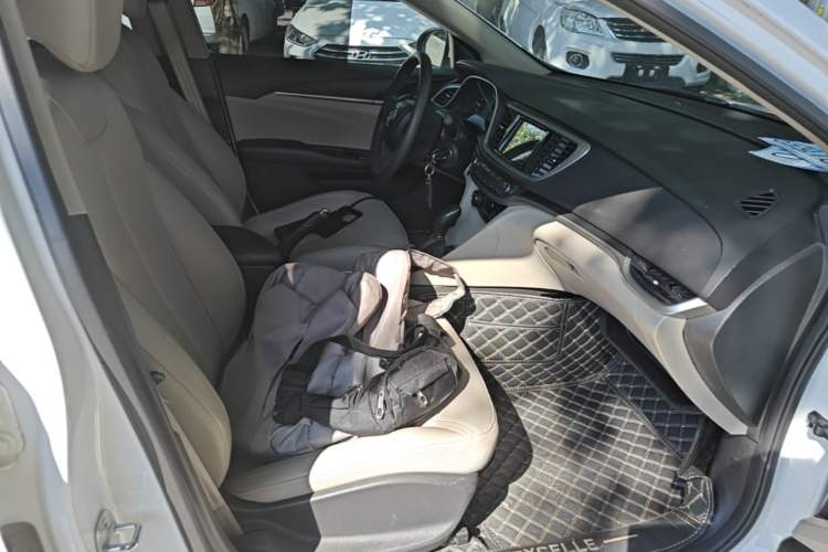 Used Buick GT 2021 Exemplar 1.5L Automatic Elite Version Right Front Seat