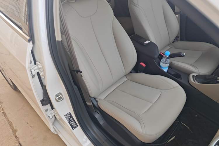 Used Buick GT 2021 Exemplar 1.5L Automatic Elite Version Right Front Seat