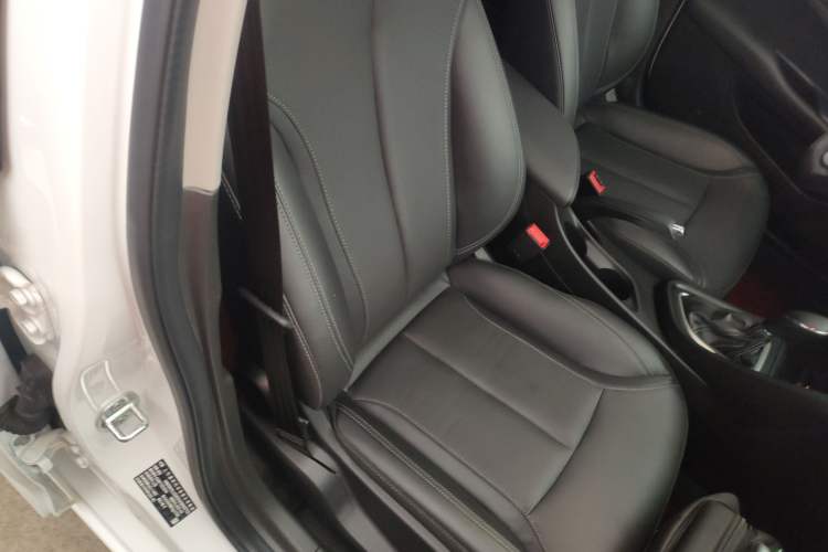 Used Buick GT 2021 Revised Version Flagship 1.5L Automatic Elite Edition Right Front Seat
