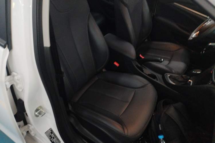 Used Buick GT 2021 Revised Version Flagship 1.5L Automatic Elite Edition Right Front Seat