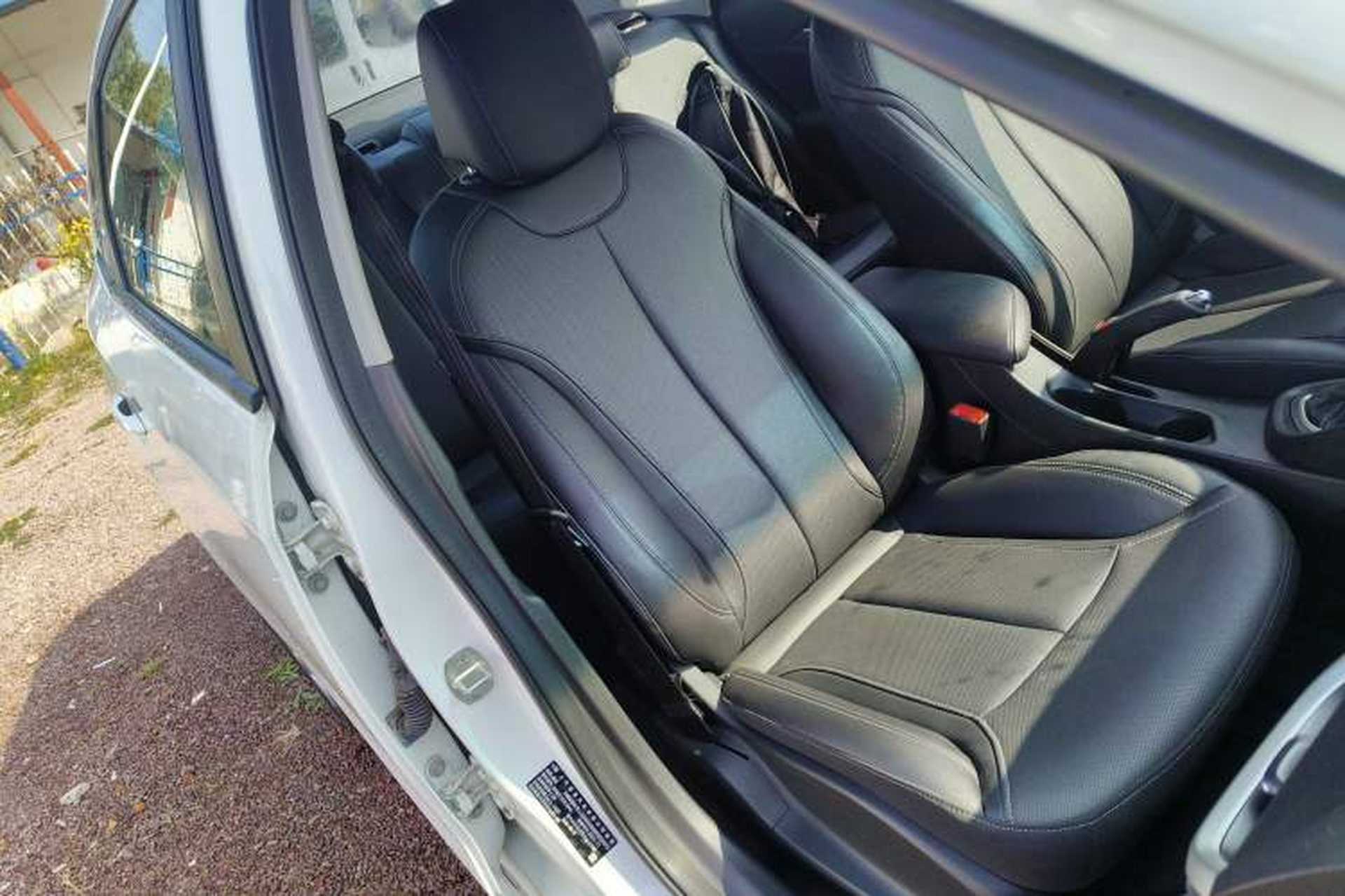 Used Buick GT 2021 Revised Version Flagship 1.5L Automatic Elite Edition Right Front Seat