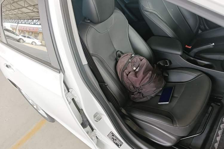 Used Buick GT 2021 Revised Version Flagship 1.5L Automatic Elite Edition Right Front Seat