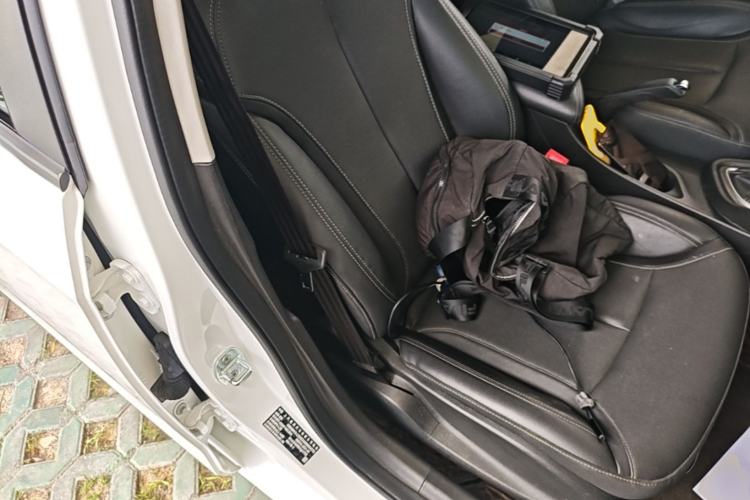 Used Buick GT 2021 Revised Version Flagship 1.5L Automatic Elite Edition Right Front Seat