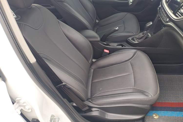 Used Buick GT 2021 Revised Version Flagship 1.5L Automatic Elite Edition Right Front Seat