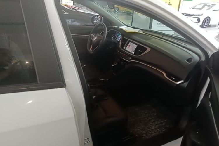 Used Buick GT 2021 Revised Version 1.3T Automatic Mild Hybrid Elite Edition Right Front Seat