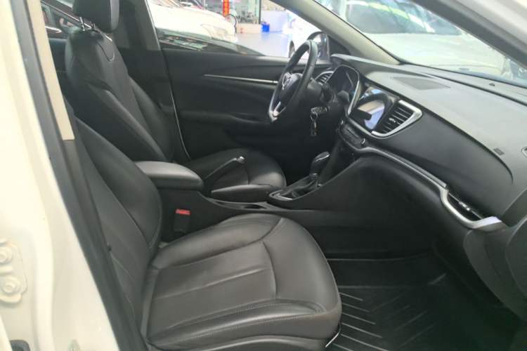Used Buick GT 2021 Revised Version Flagship 1.5L Automatic Elite Edition Right Front Seat