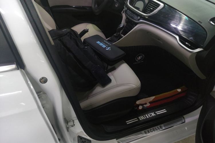 Used Buick GT 2021 Exemplar 1.5L Automatic Elite Version Right Front Seat