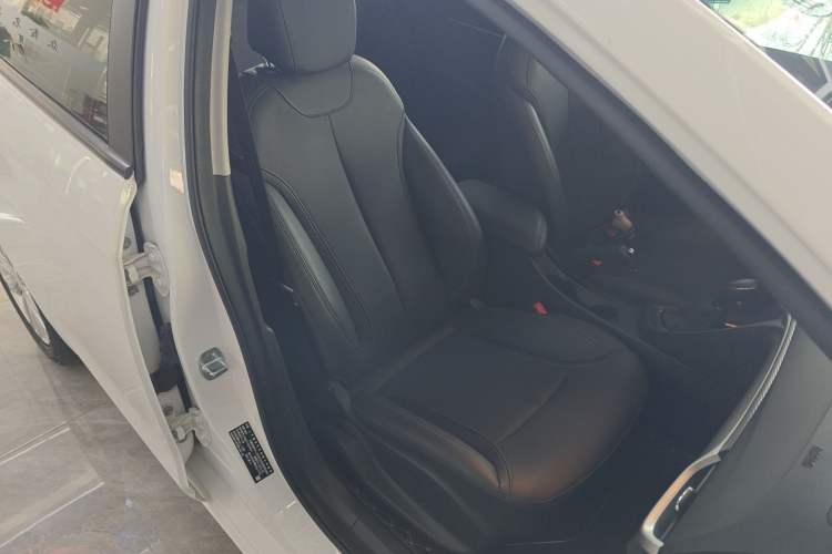 Used Buick GT 2021 Revised Version Flagship 1.5L Automatic Elite Edition Right Front Seat