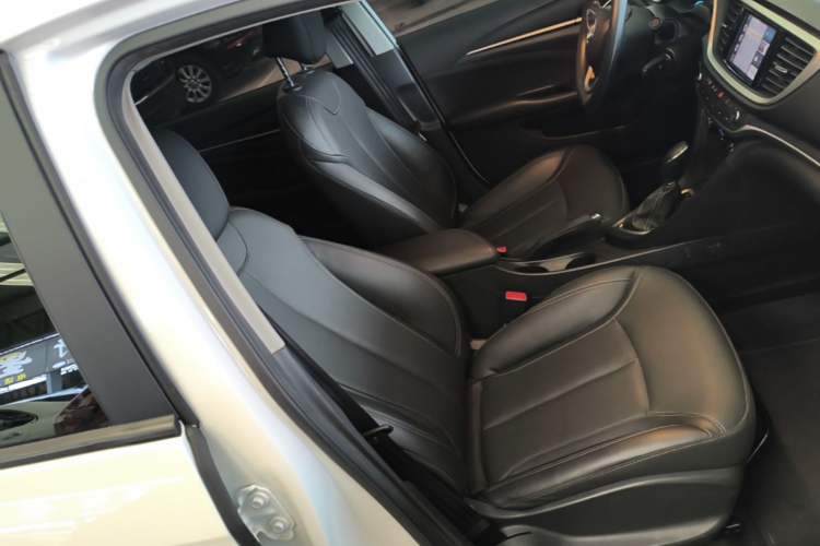 Used Buick GT 2021 Revised Version Flagship 1.5L Automatic Elite Edition Right Front Seat
