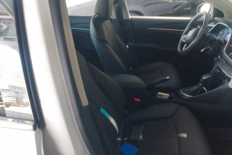 Used Buick GT 2021 Revised Version Flagship 1.5L Automatic Elite Edition Right Front Seat