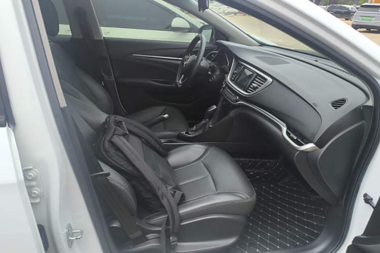Used Buick GT 2021 Revised Version Flagship 1.5L Automatic Elite Edition Right Front Seat