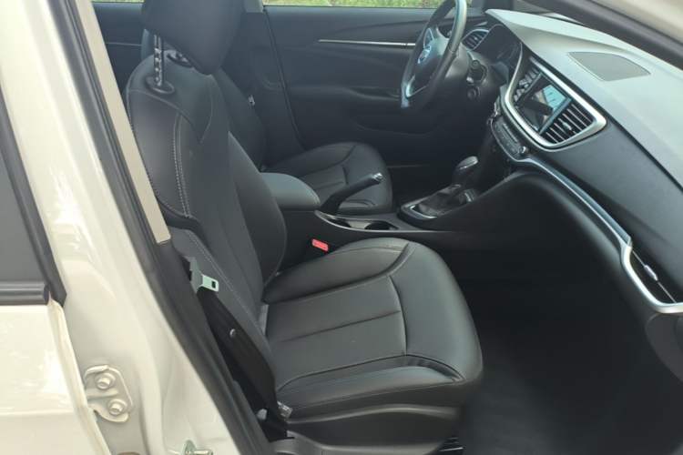 Used Buick GT 2021 Revised Version Flagship 1.5L Automatic Elite Edition Right Front Seat