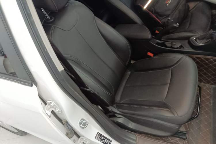 Used Buick GT 2021 Revised Version Flagship 1.5L Automatic Elite Edition Right Front Seat