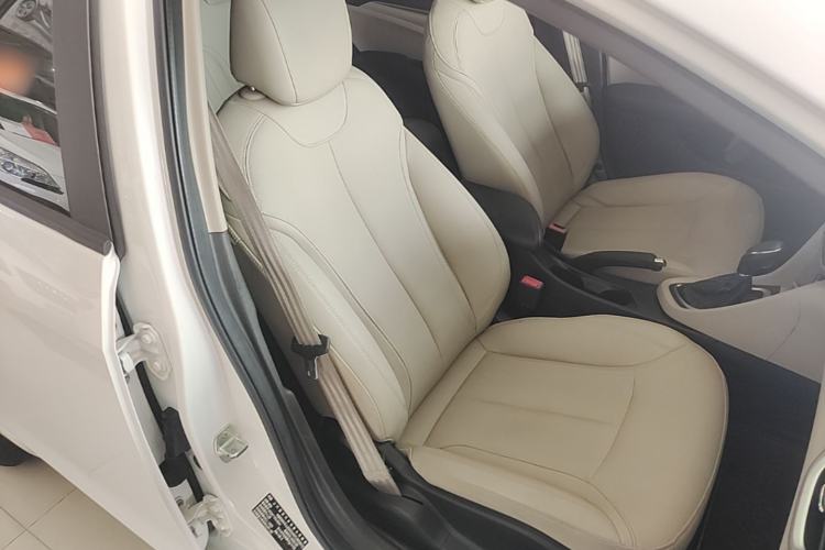 Used Buick GT 2021 Exemplar 1.5L Automatic Elite Version Right Front Seat