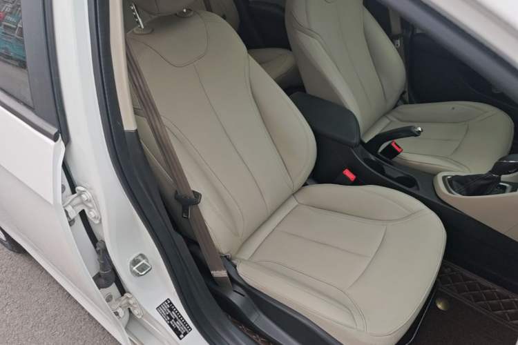 Used Buick GT 2021 Exemplar 1.5L Automatic Elite Version Right Front Seat