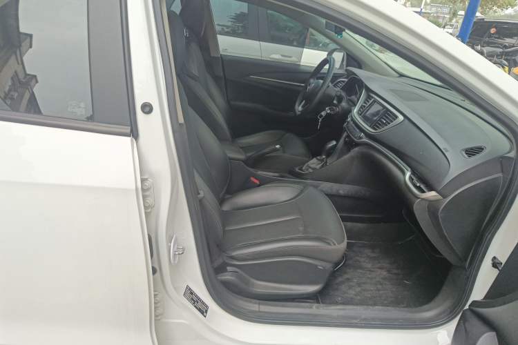 Used Buick GT 2021 Revised Version Flagship 1.5L Automatic Elite Edition Right Front Seat