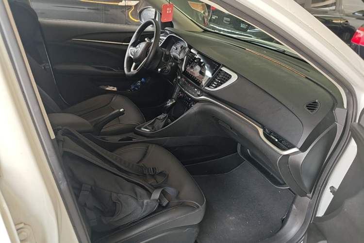 Used Buick GT 2021 Revised Version Flagship 1.5L Automatic Elite Edition Right Front Seat